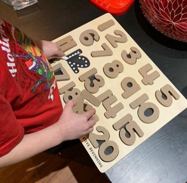 NUMBER PUZZLE - CHALKBOARD BASE - NUMBER PUZZLE - CHALKBOARD BASE WITH TRACERS